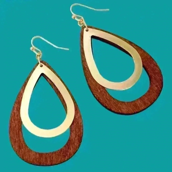 TEARDROP Wood and Gold Long Beaded Metal Dangle Chandelier Earring Jewelry - Picture 5 of 5